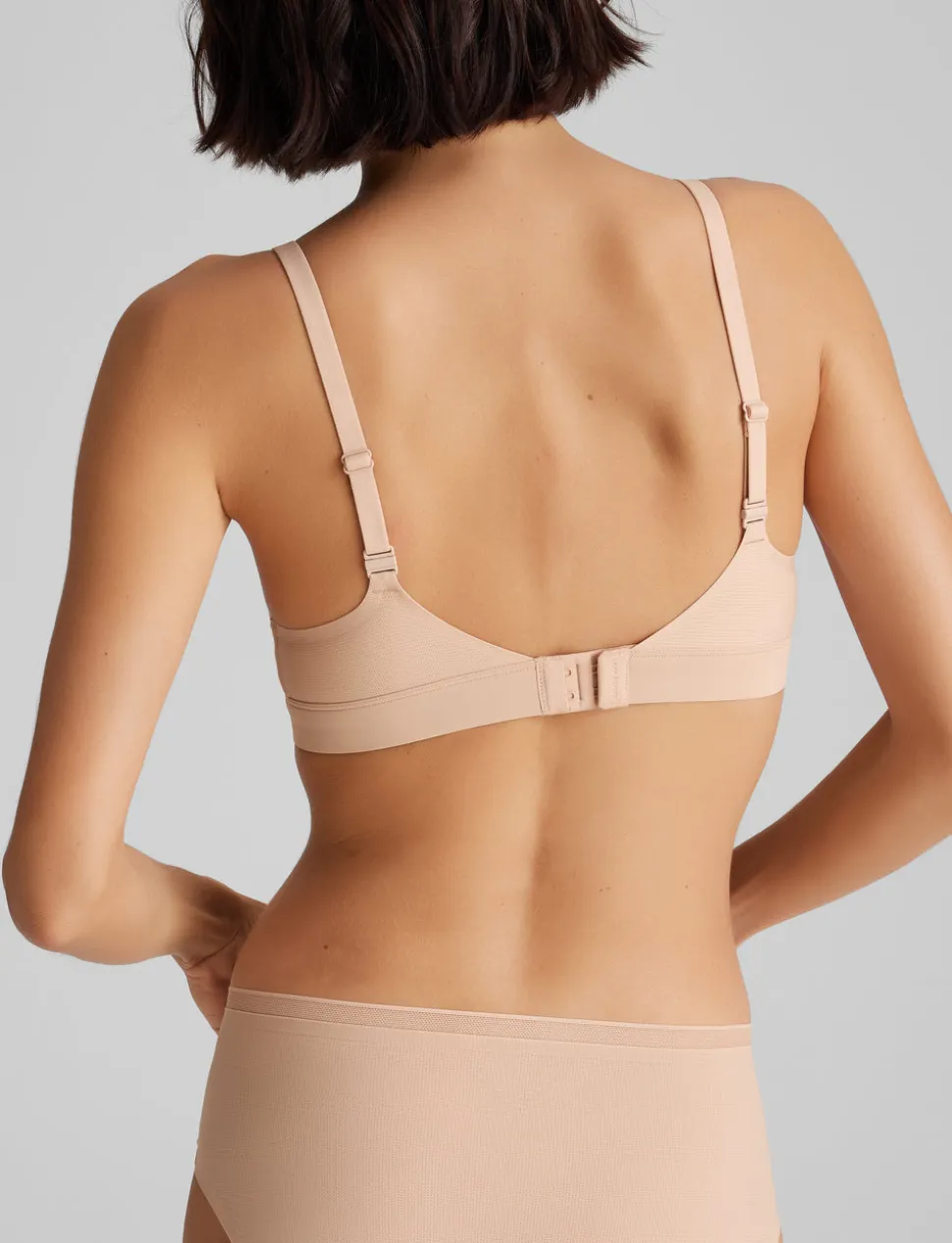 Air Plunge Bra and Air Triangle Bralette Set (2-Pack)