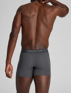Air Trunk 4