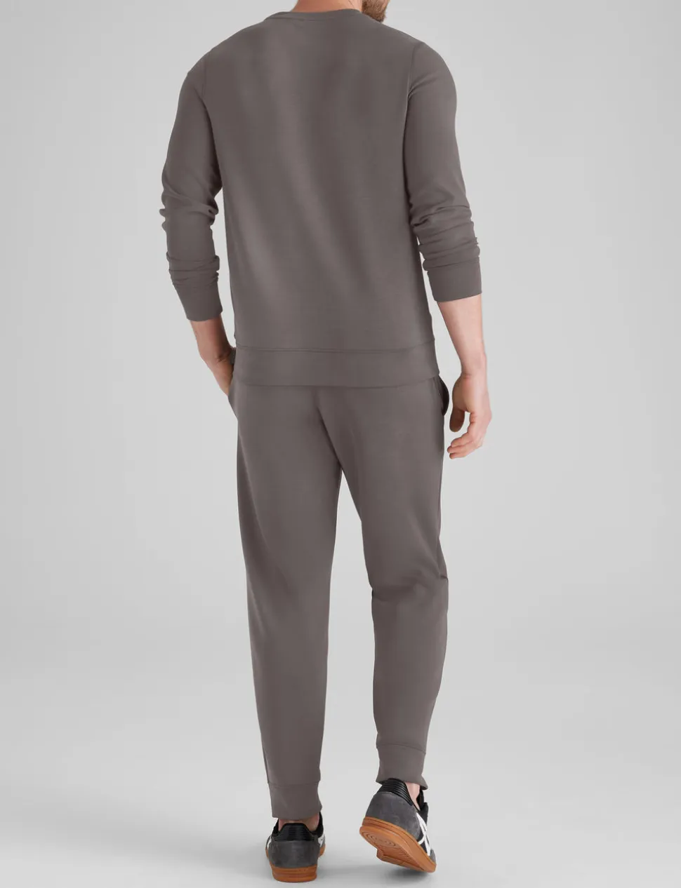 Luxe Traveler Knit Long Sleeve Crew Neck