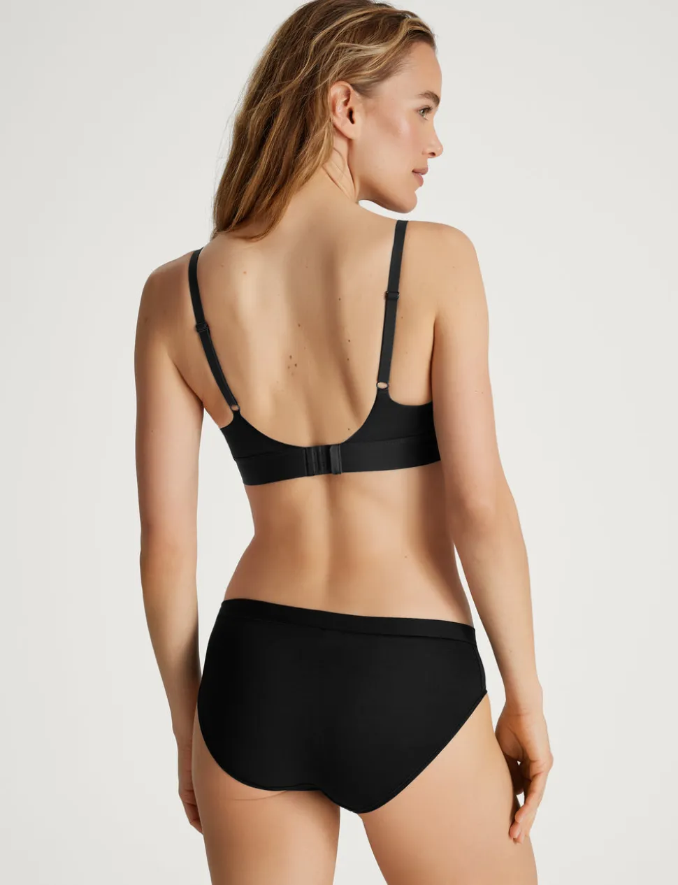 Second Skin Light Support Bra