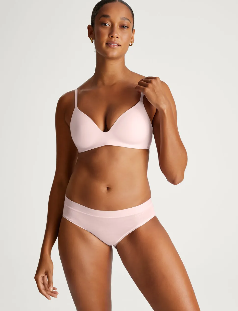 Second Skin Wireless T-Shirt Bra & Brief Set