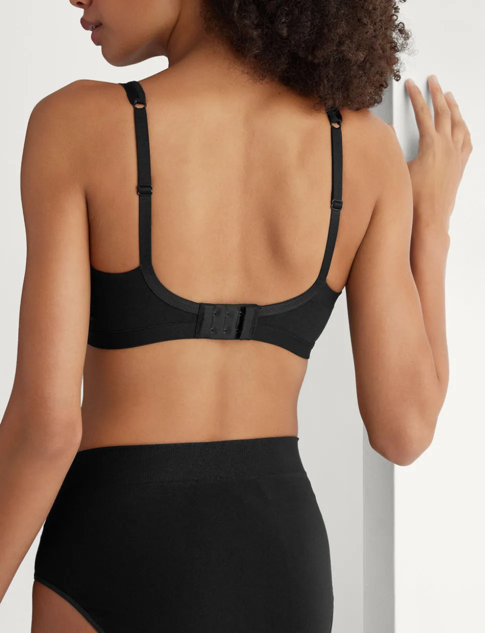 Ultimate Comfort Wireless Seamless Bra (2-Pack)