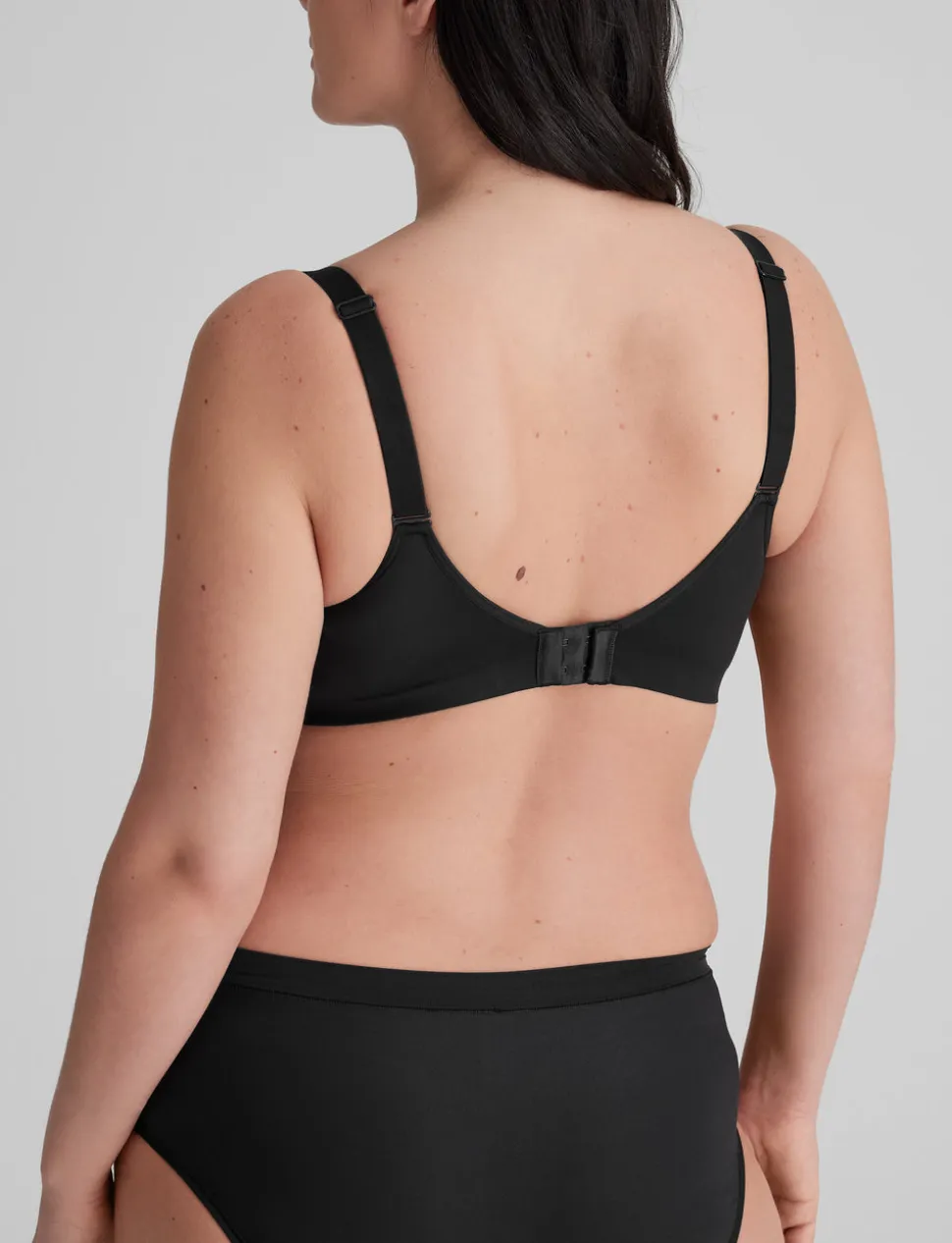 Ultimate Comfort Wireless T-Shirt Bra (2-Pack)