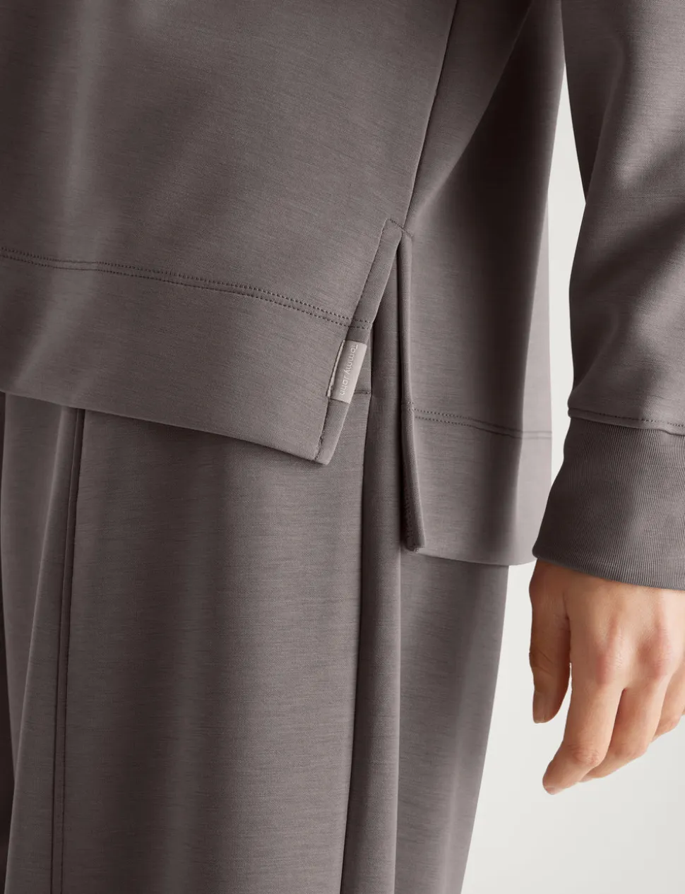 Women's Luxe Traveler Knit Long Sleeve Crew & Pant Set