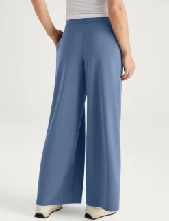 Women's Luxe Traveler Knit Long Sleeve Crew & Pant Set