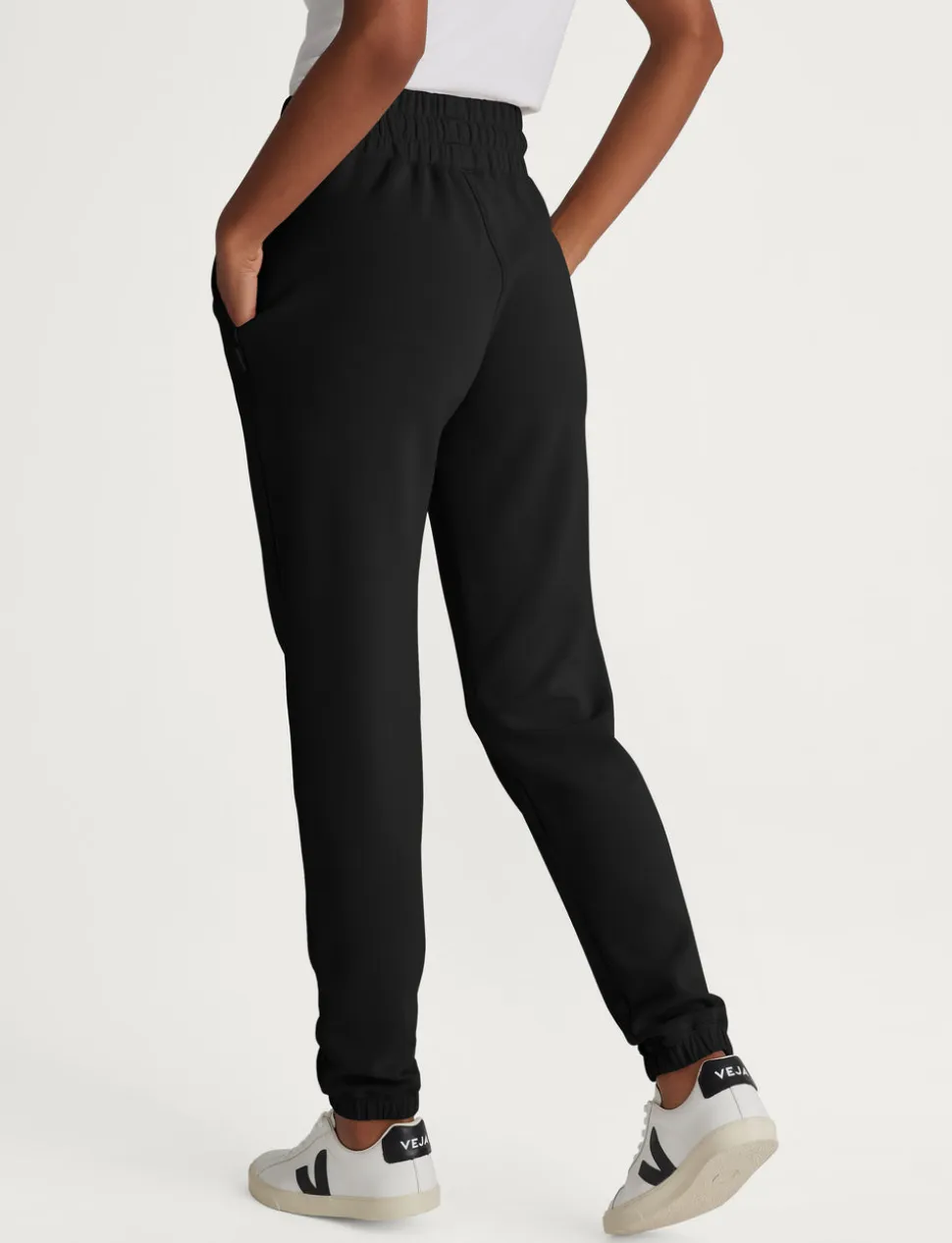 Women’s Luxe Traveler Knit Quarter-Zip