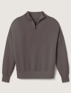 Women's Luxe Traveler Knit Short