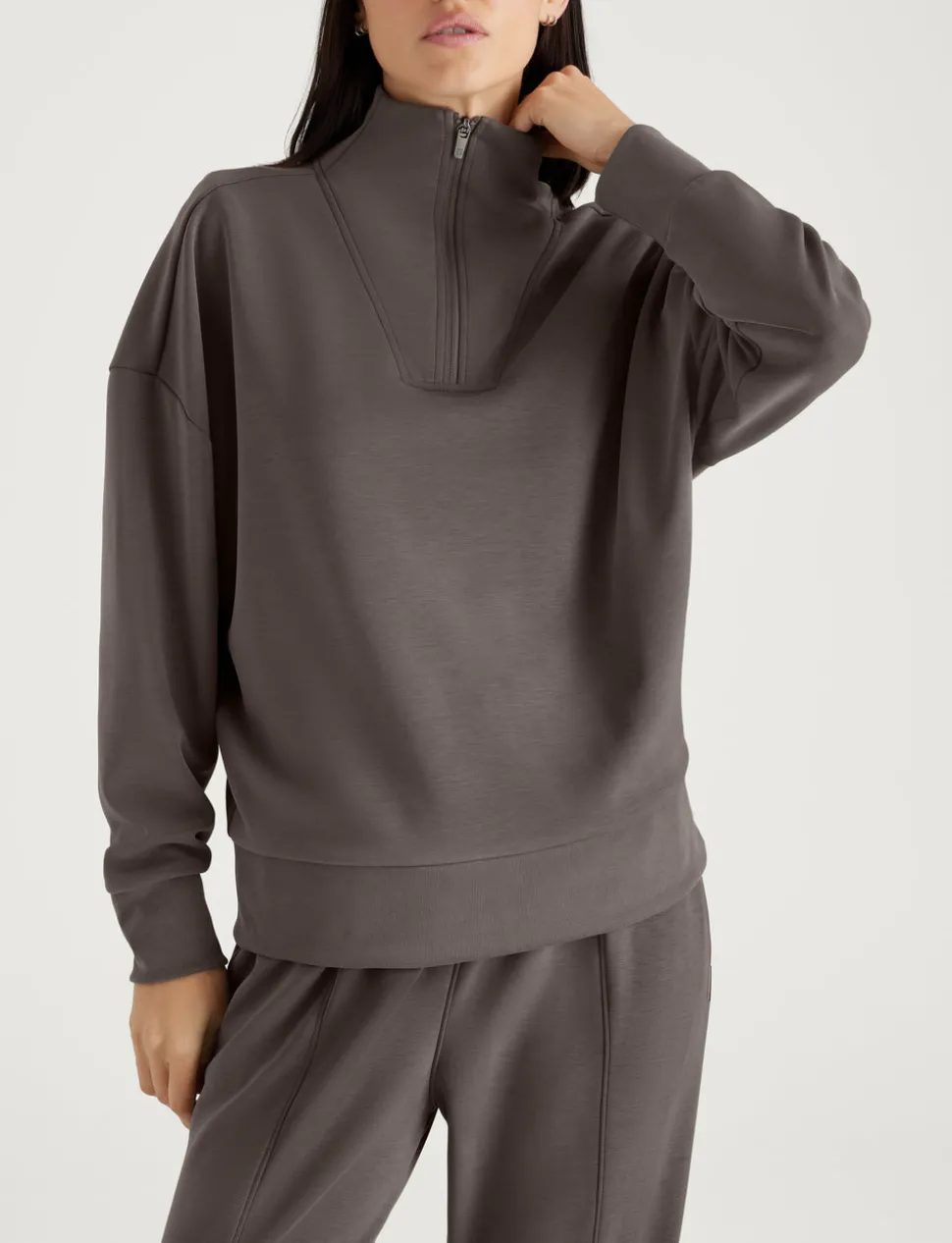 Women's Luxe Traveler Knit Short