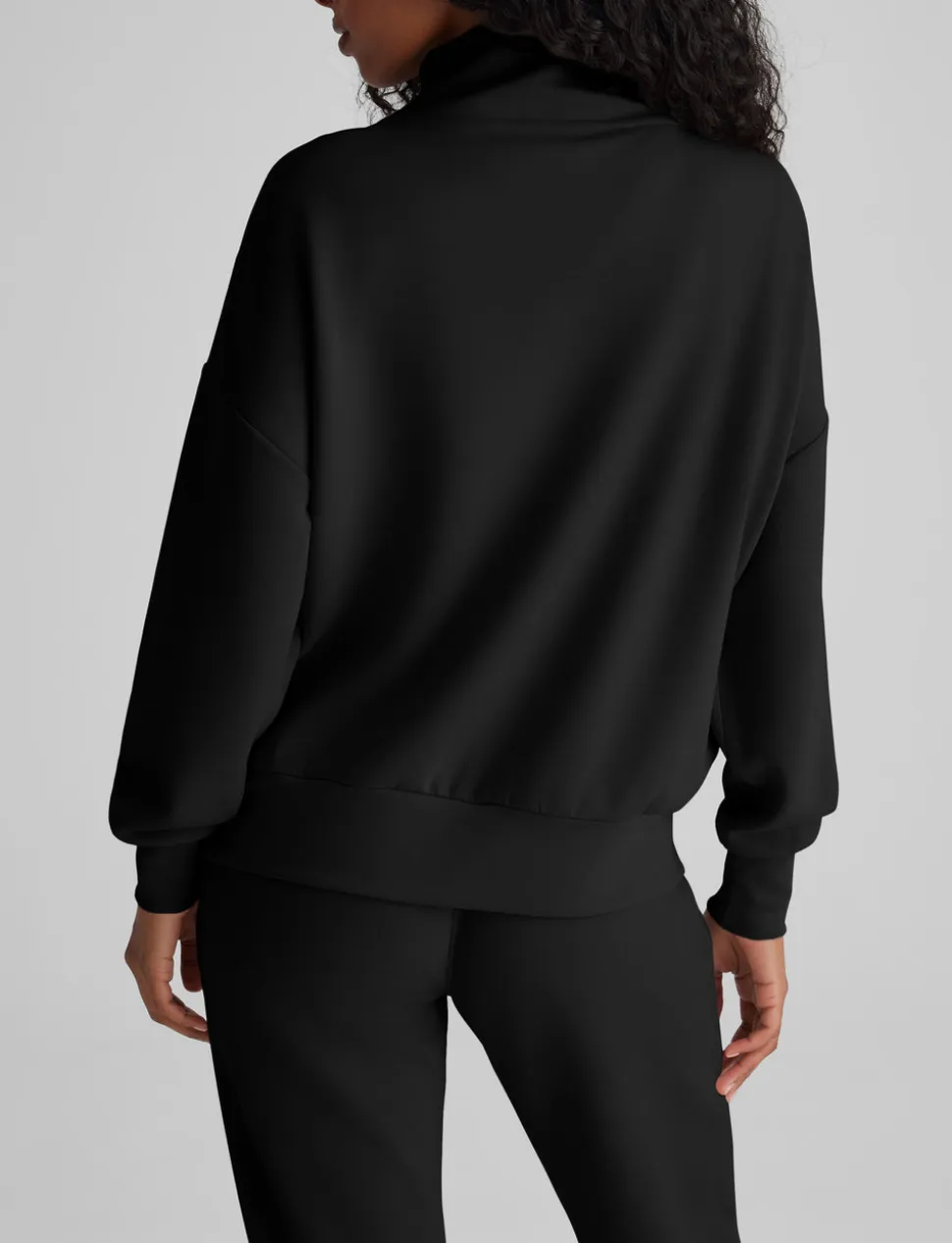Women's Luxe Traveler Knit Short