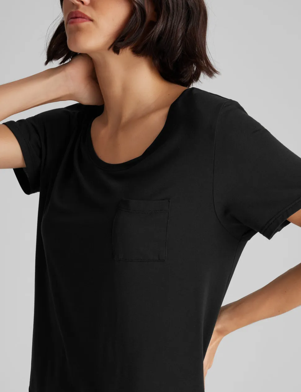 Women's Second Skin Sleep Pocket Tee