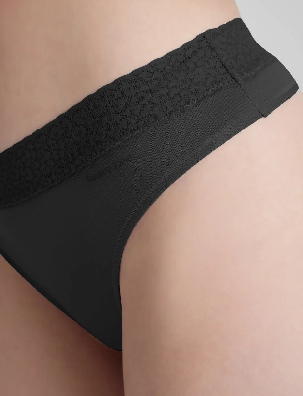Women's Second Skin Thong, Lace Waist