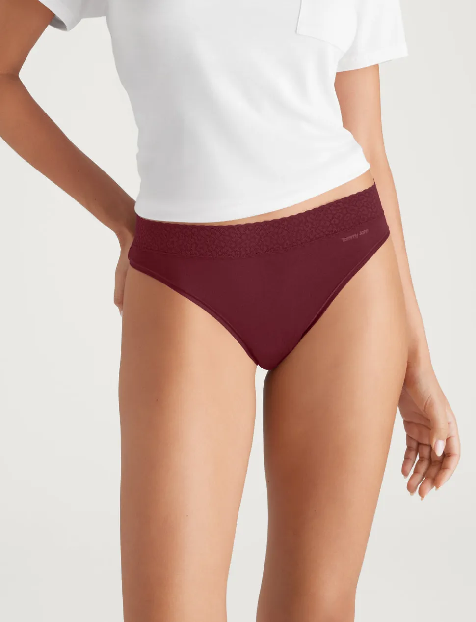 Women's Second Skin Thong, Lace Waist